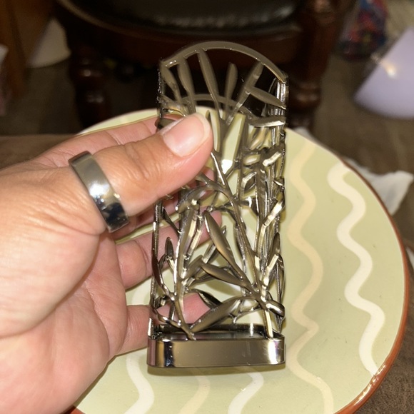 BATH & BODY WORKS VINE LEAF CHROME METAL GENTLE FOAMING HAND SOAP SLEEVE - Picture 4 of 6